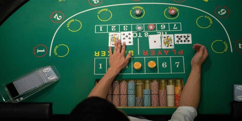 Chơi Bài Baccarat - Một Trải Nghiệm Đầy Kịch Tính